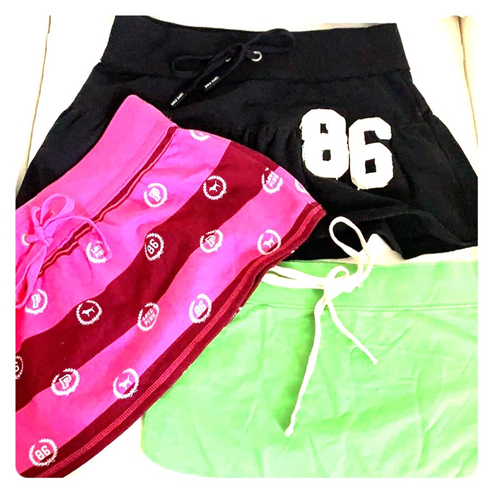 Victoria’s Secret Pink Mini Skirts xs